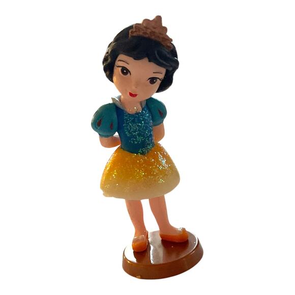 Disney Princess Gift Set – Figurines, Activity Books, Tote Bag, Stickers & More - Picture 7 of 11
